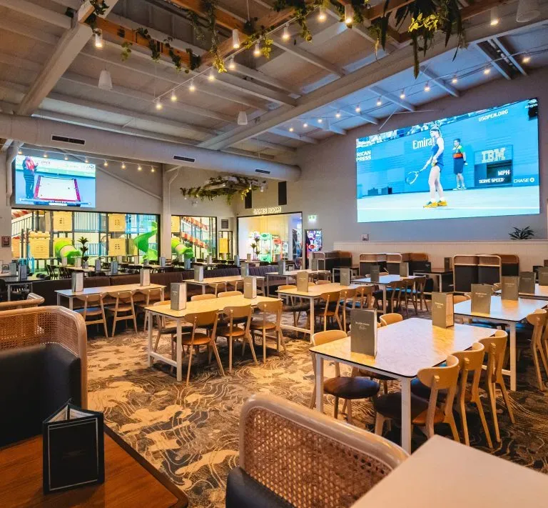 Bligh Park Hotel