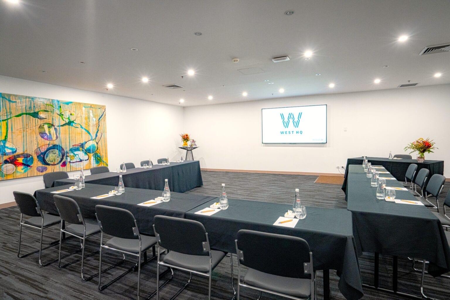 The Sports Bar, West HQ