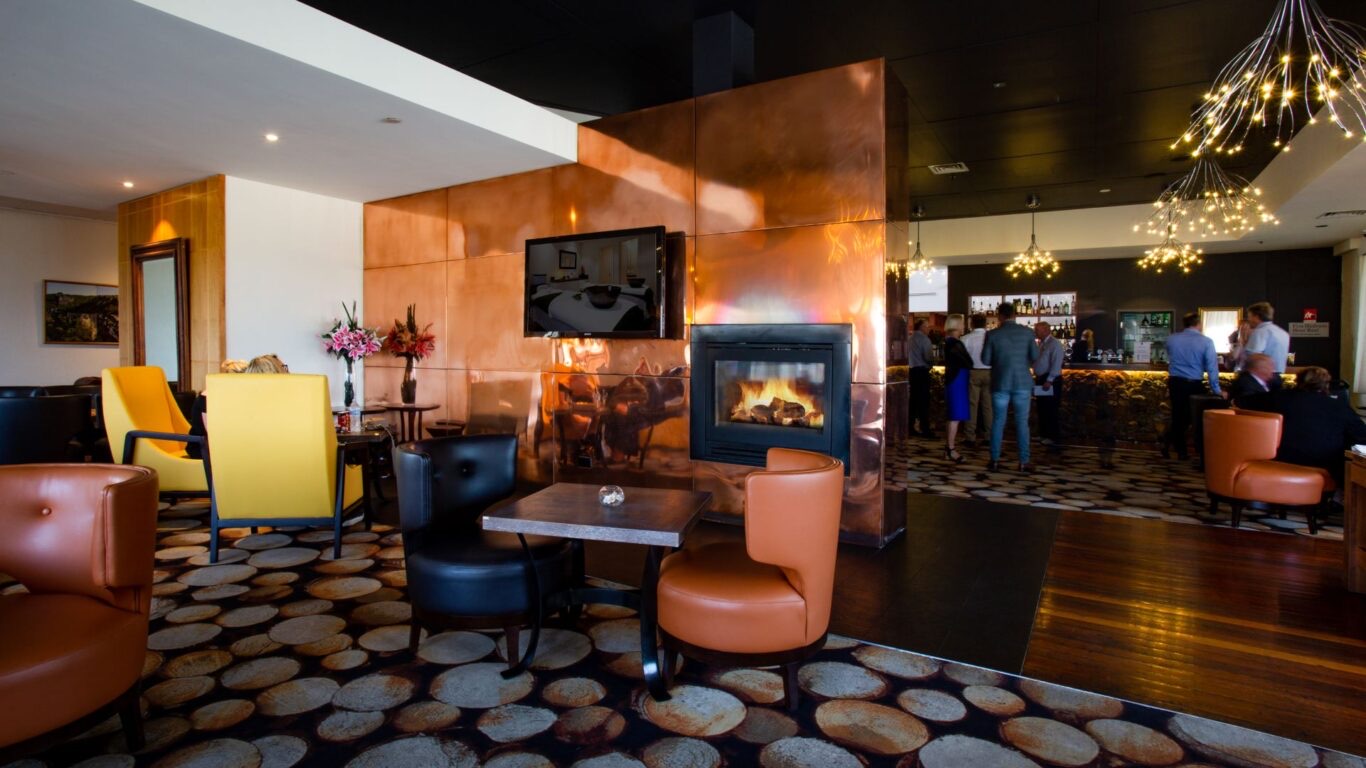 SUBLIME LOUNGE