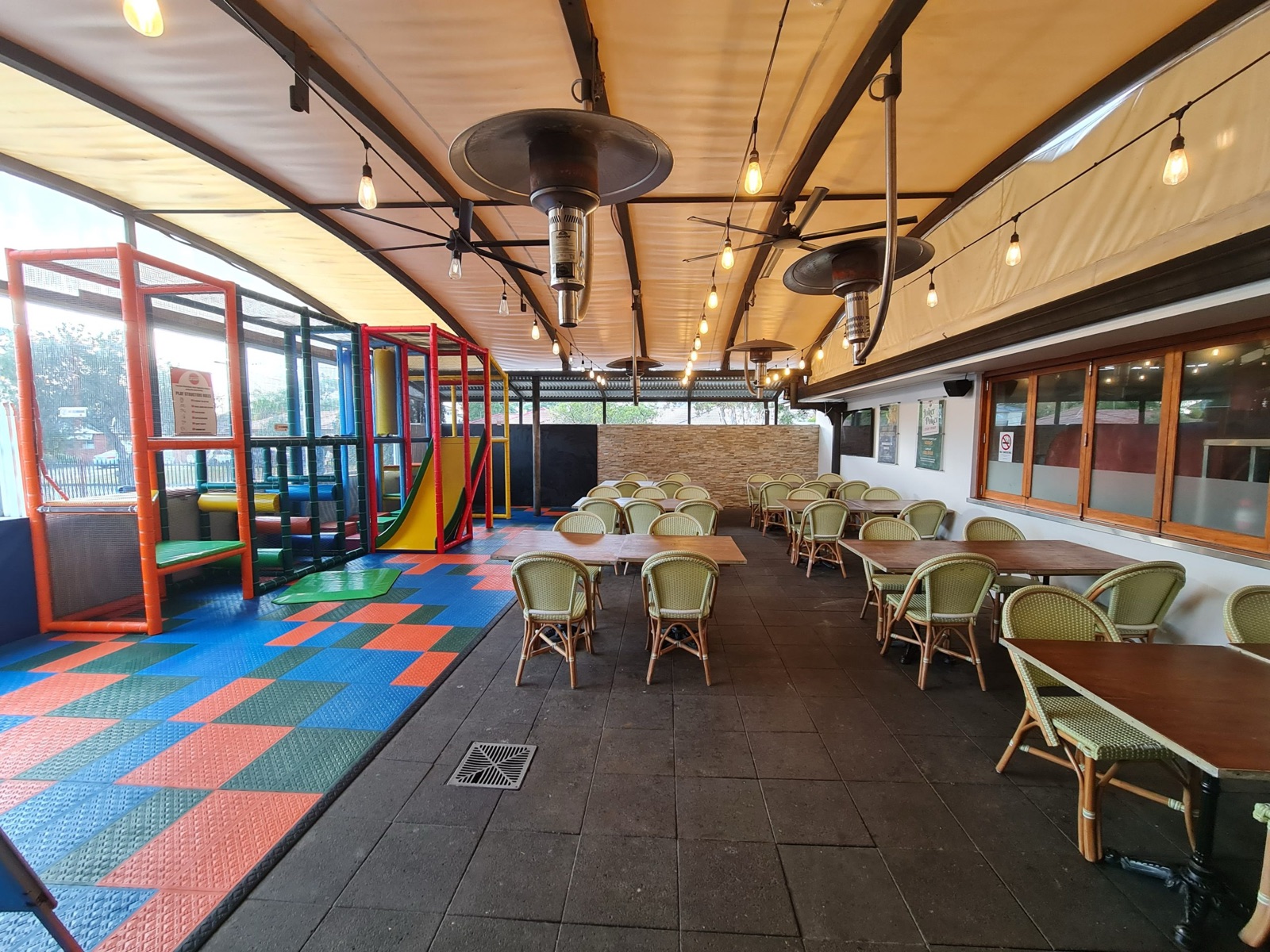 Moorebank Hotel