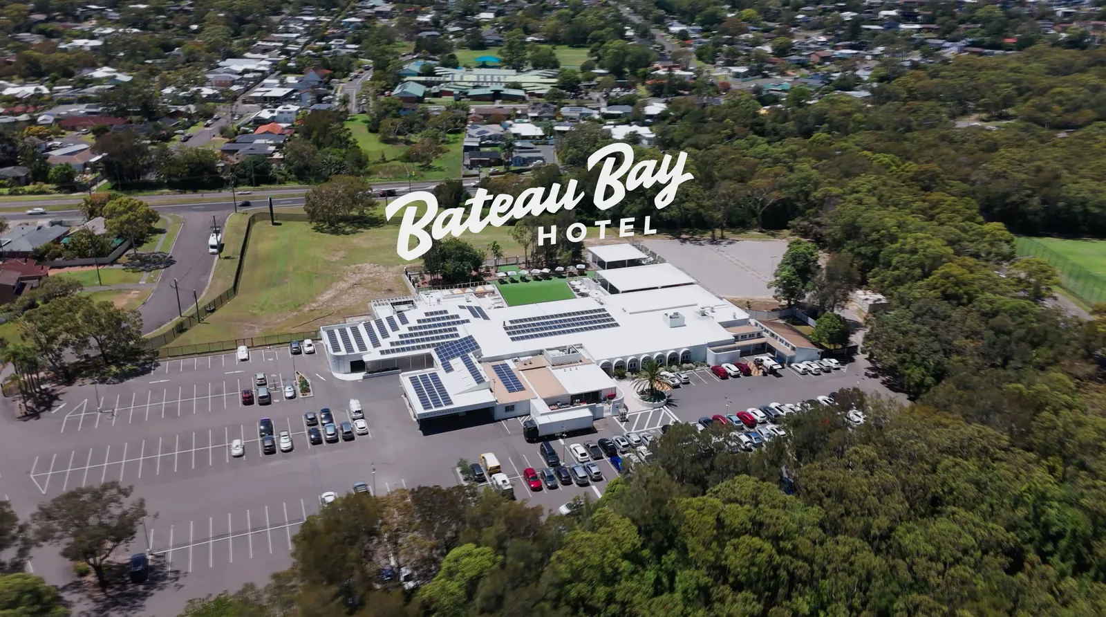 Bateau Bay Hotel