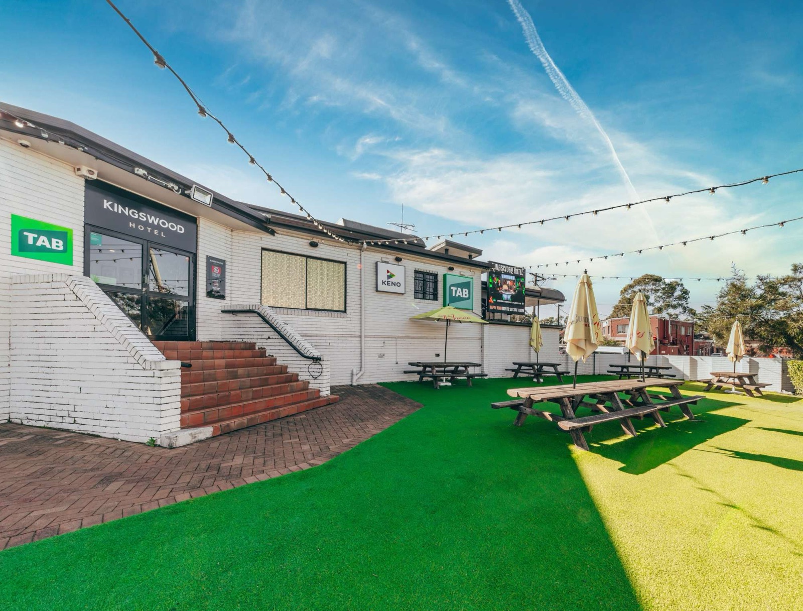 Kingswood Hotel