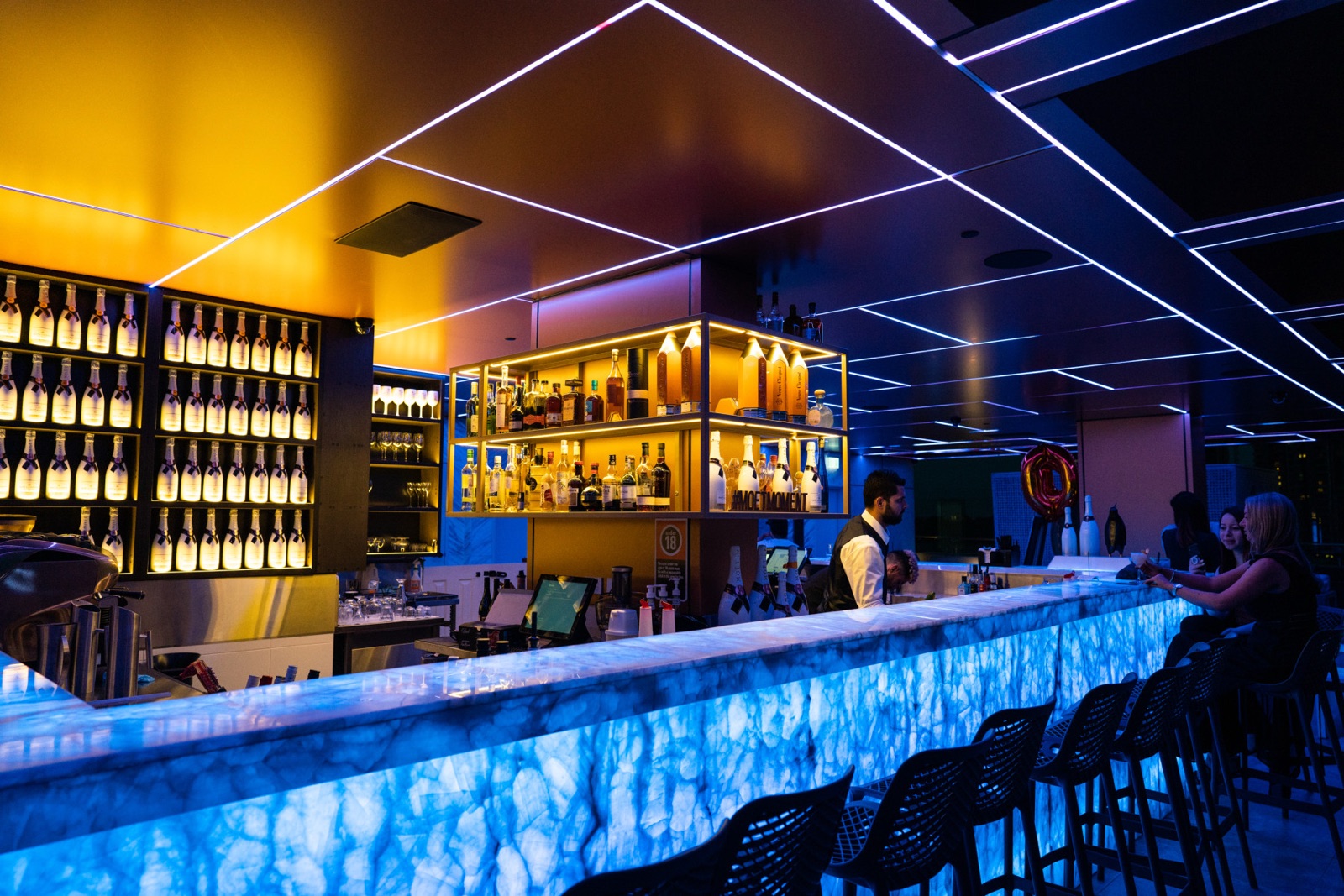 Skye Bar & Lounge
